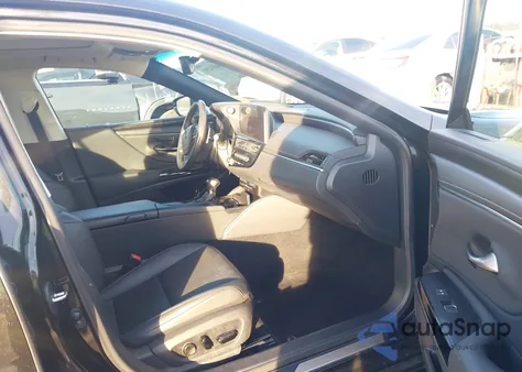 2022 Lexus Es 350 z USA, uszkodzony, nr VIN 58ADZ1B13NU113996